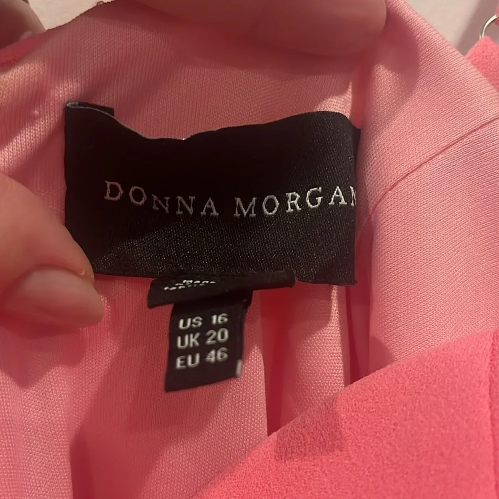 ONLY WORN ONCE! Donna Morgan for Maggy Shirred Draped Dress in size 16 - Picture 3 of 6